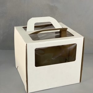 Коробка с ручкой и окном 220*220*200 мм